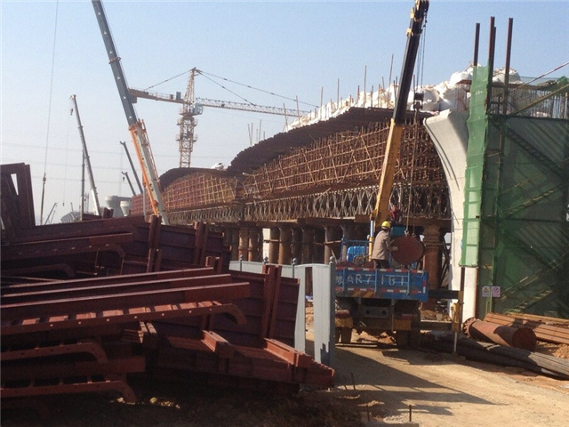 中鐵十一局長(zhǎng)沙磁浮項(xiàng)目部(未加電話放在新聞?lì)^條) 中鐵十一局長(zhǎng)沙磁浮項(xiàng)目部(未加電話放在新聞?lì)^條)